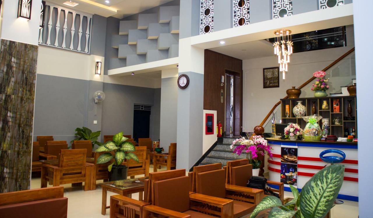 Hotel Nguyen Phuoc Pleiku Exteriér fotografie